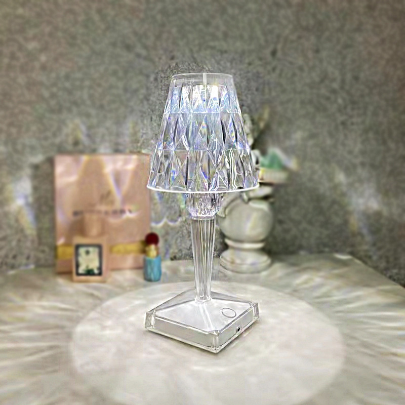 Настольная лампа CAREN от ImperiumLoft