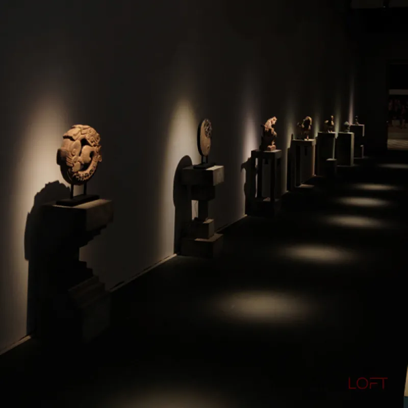 Потолочный светильник с изменениямым углом света Zoom Bell A Black 4000К от ImperiumLoft