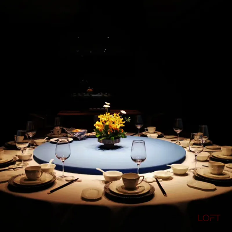 Потолочный светильник с изменениямым углом света Zoom Bell A Black 4000К от ImperiumLoft