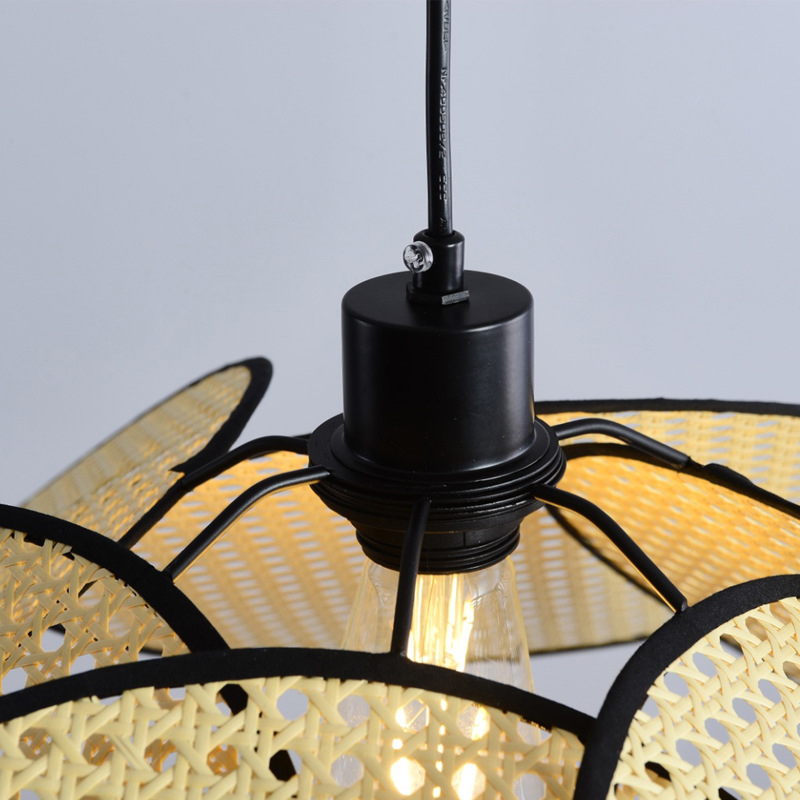 Люстра на штанге RAVDNA