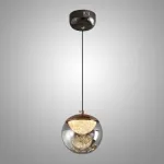 Серия подвесных светильников с LED-источниками света в полусферических рассеивателях с эффектом льда внутри шарообразных плафонов из тонированного стекла MAYER ORB L1 от ImperiumLoft