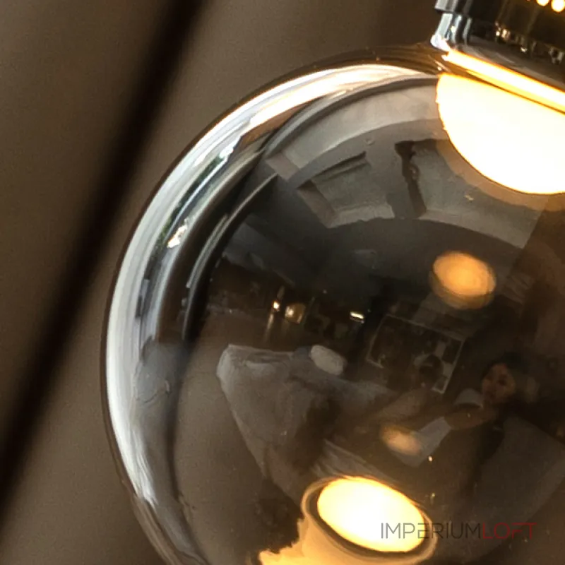 Подвесной светильник с сетчатым цоколем и шарообразным дымчатым плафоном с LED подсветкой RAFFA от ImperiumLoft