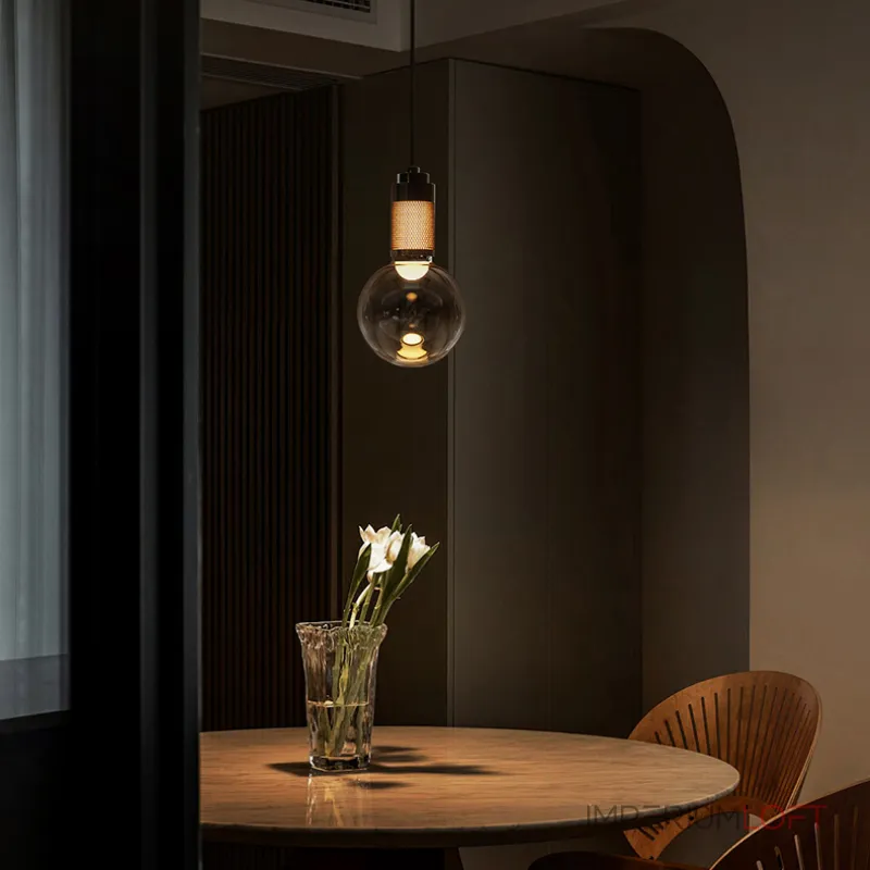 Подвесной светильник с сетчатым цоколем и шарообразным дымчатым плафоном с LED подсветкой RAFFA от ImperiumLoft