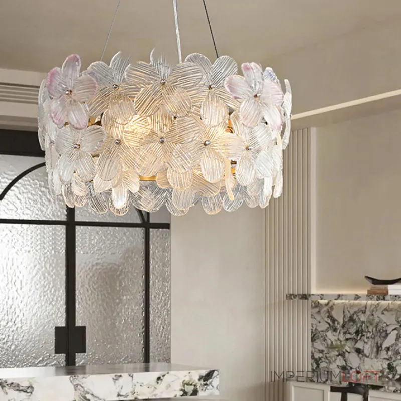 Серия люстр с цветочным декором из прозрачного и окрашенного стекла на кольцевом латунном каркасе TOTTI LUX D80 от ImperiumLoft