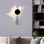 Серия интерьерных настенных светильников, создающих оригинальные световые эффекты за счет поворотного рассеивателя FRIPPE B Silver от ImperiumLoft