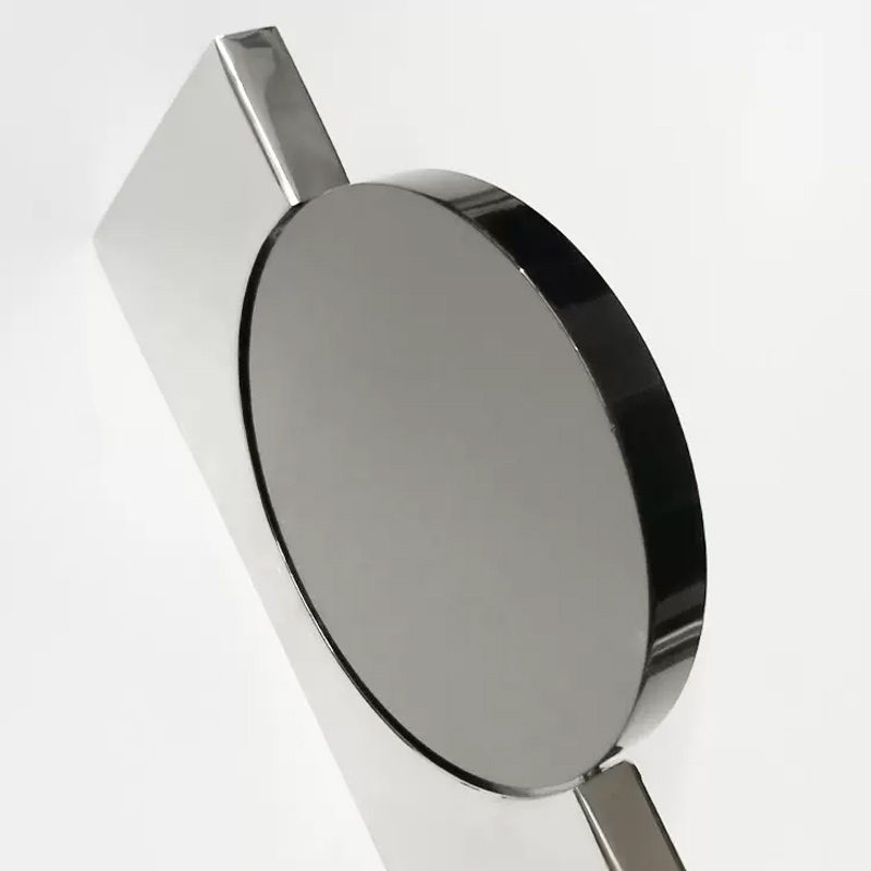 Серия интерьерных настенных светильников, создающих оригинальные световые эффекты за счет поворотного рассеивателя FRIPPE B Silver от ImperiumLoft Серия интерьерных настенных светильников, создающих оригинальные световые эффекты за счет поворотного рассеивателя FRIPPE B Silver от ImperiumLoft