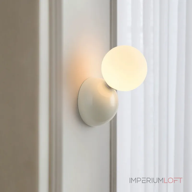 Настенный светильник Ball Black от ImperiumLoft