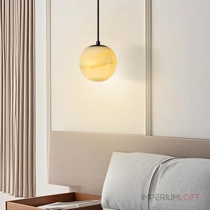 Серия подвесных светильников с шарообразным плафоном из натурального мрамора с фактурой Bulgary Stone и Молочного Нефрита BONN NEPHRITE Milk jade с лифтом от ImperiumLoft