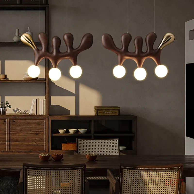 Серия оригинальных светильников из высококачественной древесины различных оттенков и латуни с тремя шарообразными плафонами REUBEN Light Brown от ImperiumLoft