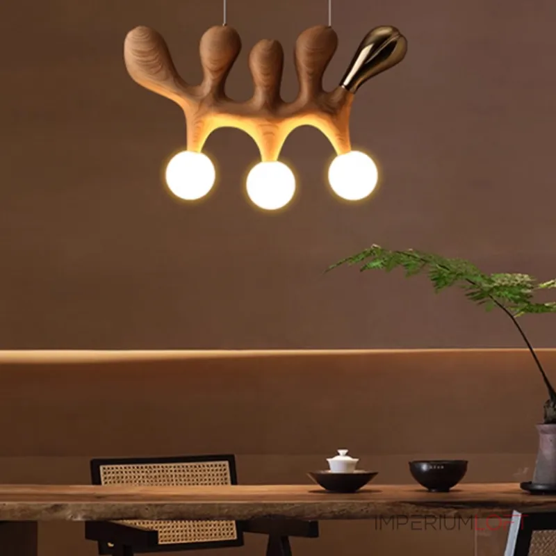 Серия оригинальных светильников из высококачественной древесины различных оттенков и латуни с тремя шарообразными плафонами REUBEN Light Brown от ImperiumLoft