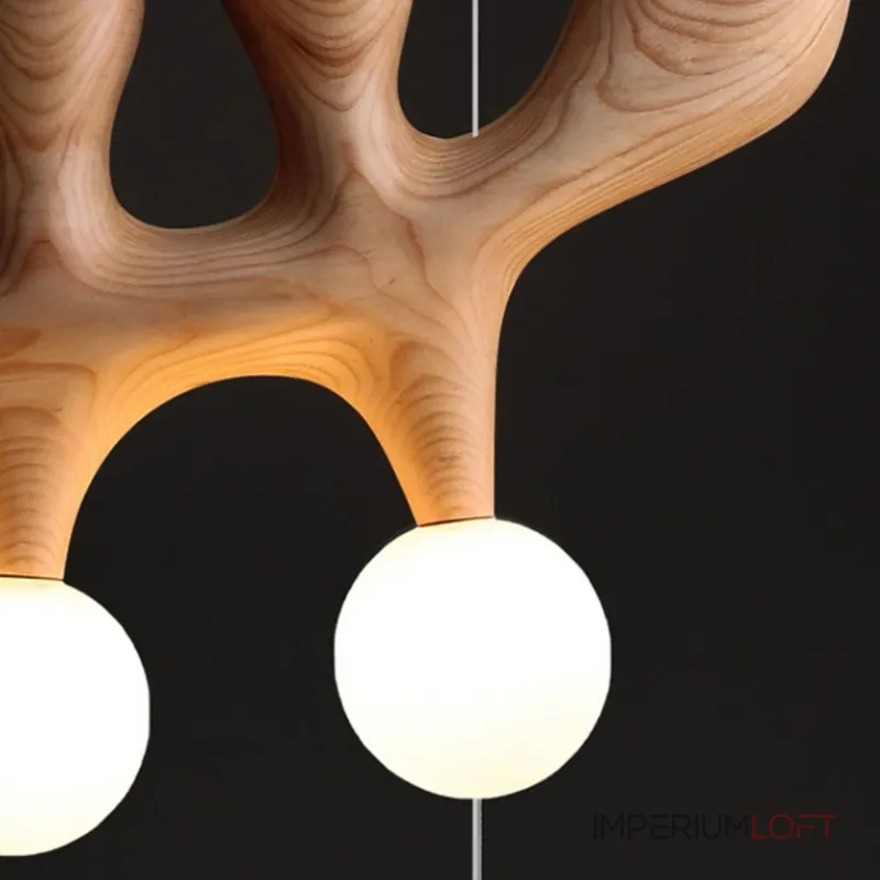 Серия оригинальных светильников из высококачественной древесины различных оттенков и латуни с тремя шарообразными плафонами REUBEN Light Brown от ImperiumLoft