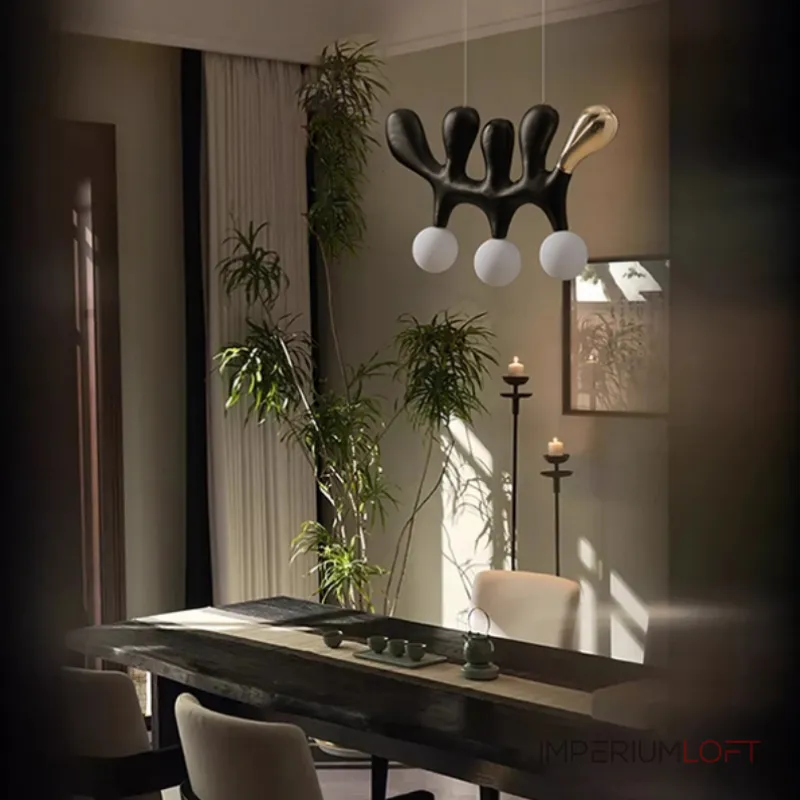 Серия оригинальных светильников из высококачественной древесины различных оттенков и латуни с тремя шарообразными плафонами REUBEN Light Brown от ImperiumLoft