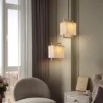 Подвесной светильник с плафоном из мраморных пластин прямоугольной формы на латунном каркасе ADINA MARBLE от ImperiumLoft