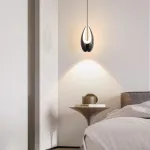 Серия подвесных светильников оригинальной формы с LED-подсветкой по внутреннему контуру и направленным вниз линзированным источников света CAJUS White с лифтом от ImperiumLoft