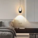 Серия подвесных светильников оригинальной формы с LED-подсветкой по внутреннему контуру и направленным вниз линзированным источников света CAJUS White с лифтом от ImperiumLoft