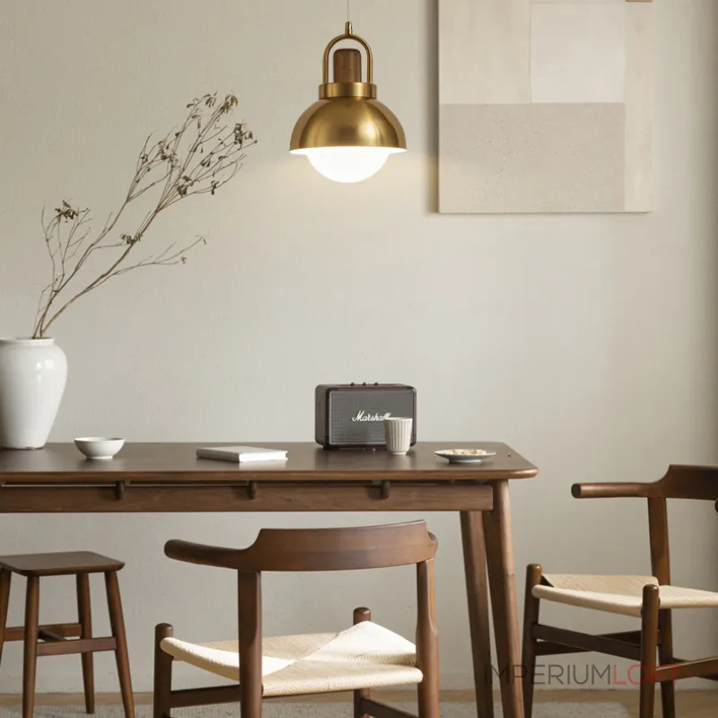 Серия золотых подвесных светильников с деревянным элементом ALISON GOLD Dark Brown от ImperiumLoft