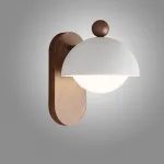 Серия компактных настенных светильников с плафоном купольной формы на овальном деревянном креплении LIVNY A White от ImperiumLoft