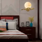 Настенный светильник в виде ветки с шарообразным плафоном из мрамора BERO D15 от ImperiumLoft