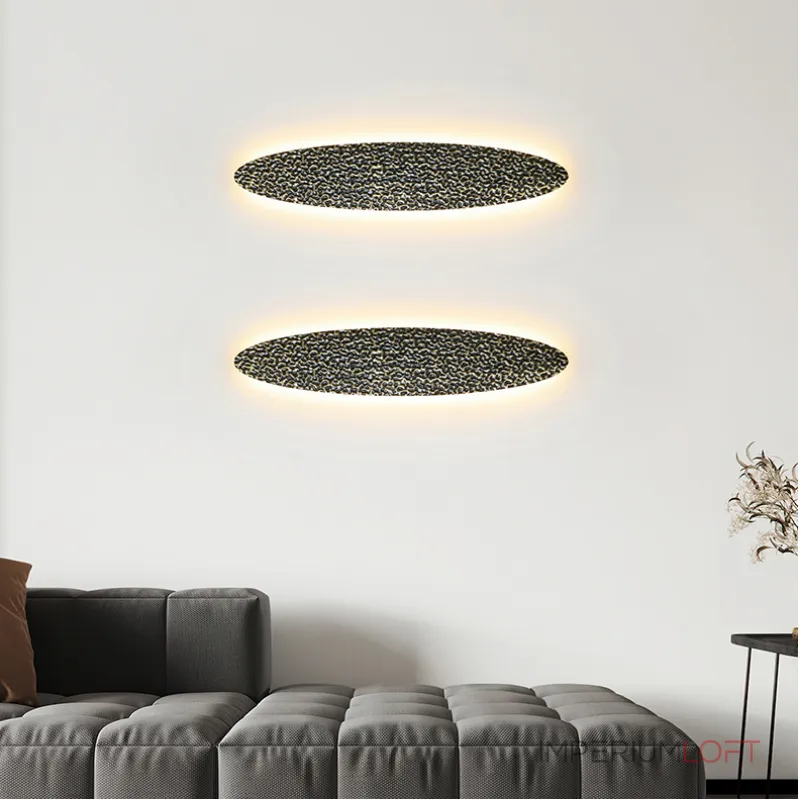 Серия светодиодных настенных светильников с латунным корпусом овальной формы и рельефной поверхностью с чернением MILIUS SHADE L41 от ImperiumLoft Серия светодиодных настенных светильников с латунным корпусом овальной формы и рельефной поверхностью с чернением MILIUS SHADE L41 от ImperiumLoft