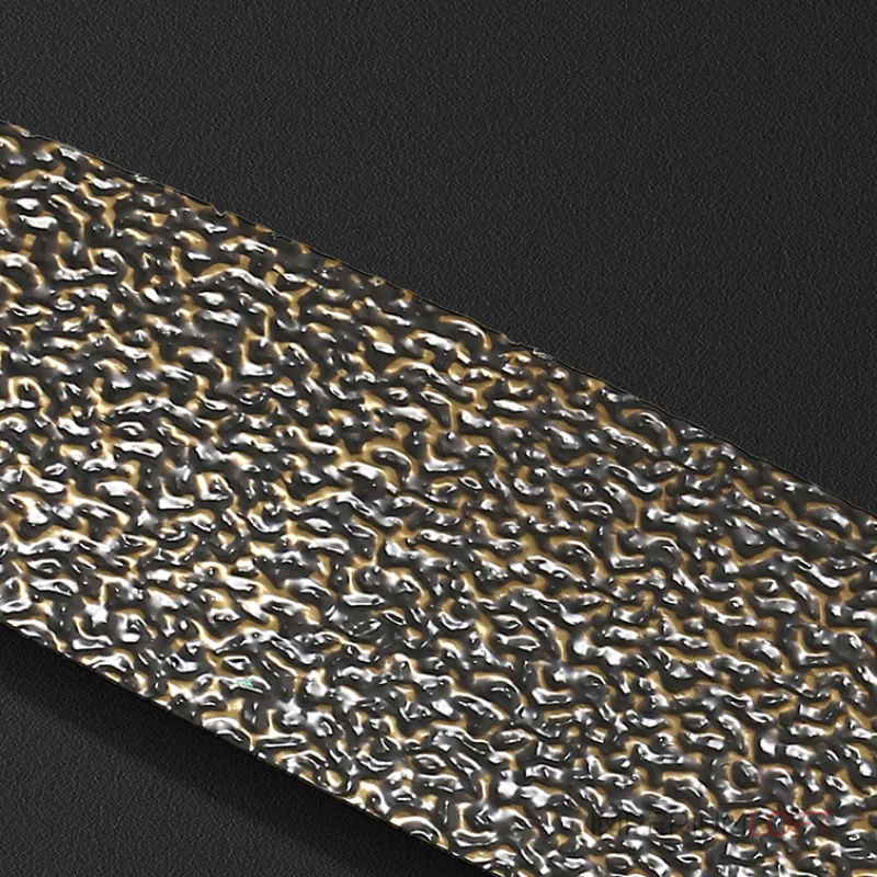 Серия светодиодных настенных светильников с латунным корпусом овальной формы и рельефной поверхностью с чернением MILIUS SHADE L41 от ImperiumLoft Серия светодиодных настенных светильников с латунным корпусом овальной формы и рельефной поверхностью с чернением MILIUS SHADE L41 от ImperiumLoft