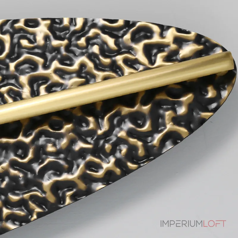 Серия светодиодных настенных светильников с латунным корпусом овальной формы и рельефной поверхностью с чернением MILIUS OVAL L100 от ImperiumLoft