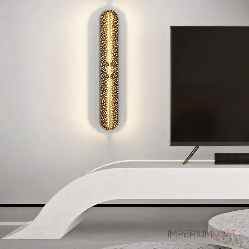 Серия светодиодных настенных светильников с удлиненным латунным корпусом и рельефной поверхностью с чернением MILIUS L60 от ImperiumLoft