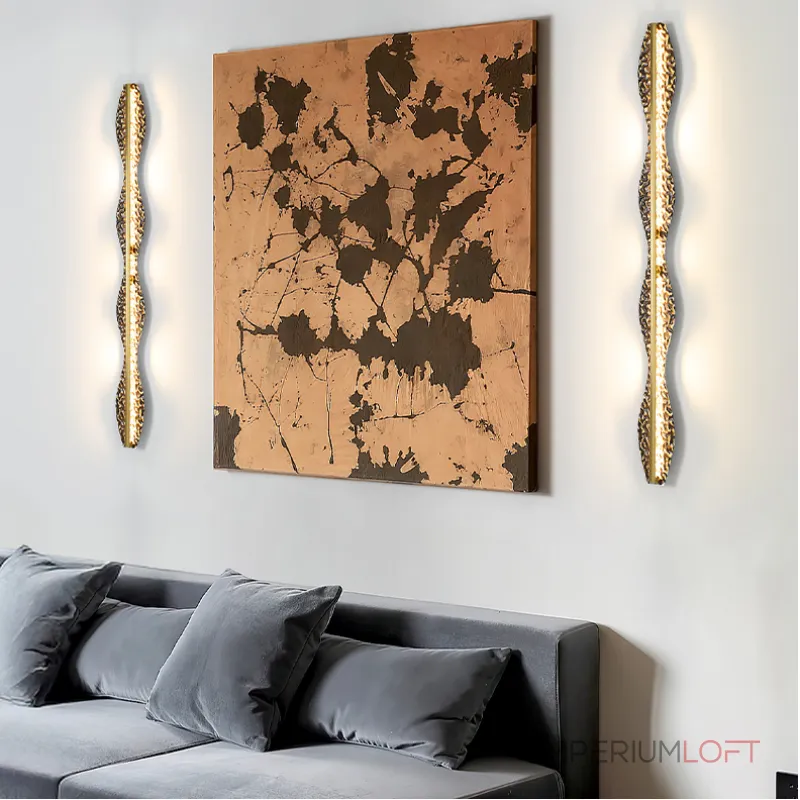 Серия светодиодных настенных светильников с латунным корпусом волнистой формы и рельефной поверхностью с чернением MILIUS WAVY L120 от ImperiumLoft Серия светодиодных настенных светильников с латунным корпусом волнистой формы и рельефной поверхностью с чернением MILIUS WAVY L120 от ImperiumLoft