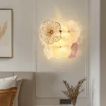 Серия настенных светильников с цветочным декором из металла, прозрачного, матового и градиентно окрашенного стекла ручной работы IVET WALL Purple от ImperiumLoft