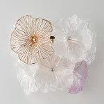 Серия настенных светильников с цветочным декором из металла, прозрачного, матового и градиентно окрашенного стекла ручной работы IVET WALL Purple от ImperiumLoft
