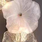 Серия настенных светильников с цветочным декором из прозрачного и матового стекла ручной работы IVET LACE WALL L2 от ImperiumLoft