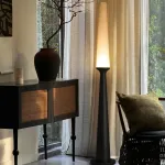 Серия торшеров с выключателем на коническом основании из высококачественной древесины и текстильным плафоном STEVE H175 Dark Brown от ImperiumLoft