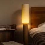 Серия торшеров с выключателем на цилиндрическим основании из высококачественной древесины и текстильным плафоном SMOT Dark Brown от ImperiumLoft