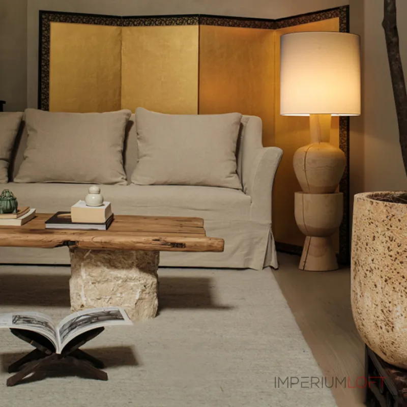 Дизайнерский торшер с массивным фигурным корпусом из цельного дерева и текстильным цилиндрическим плафоном HELGOT от ImperiumLoft