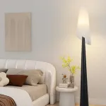 Серия торшеров с коническим корпусом из высококачественной древесины и асимметричным текстильным плафоном VALE Dark Brown от ImperiumLoft