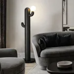 Деревянный напольный светильник в виде кактуса с шарообразным плафоном CACTUS WOOD Black от ImperiumLoft