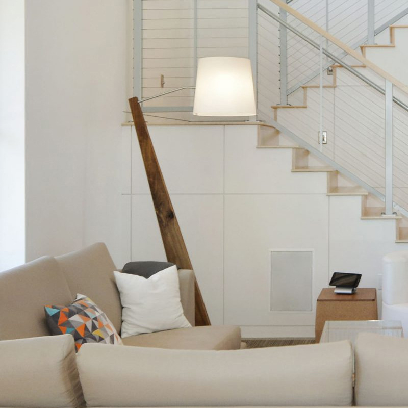 Серия торшеров с наклонным корпусом из высококачественной древесины и текстильным плафоном CLETUS Light Brown от ImperiumLoft Серия торшеров с наклонным корпусом из высококачественной древесины и текстильным плафоном CLETUS Light Brown от ImperiumLoft