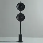 Серия дизайнерских торшеров с двумя плафонами в виде вогнутых дисков из дерева с LED подсветкой DELANO WOOD FL Black от ImperiumLoft