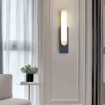 Настенный светодиодный светильник с прямоугольным плафоном из мрамора MIRCA B Black от ImperiumLoft