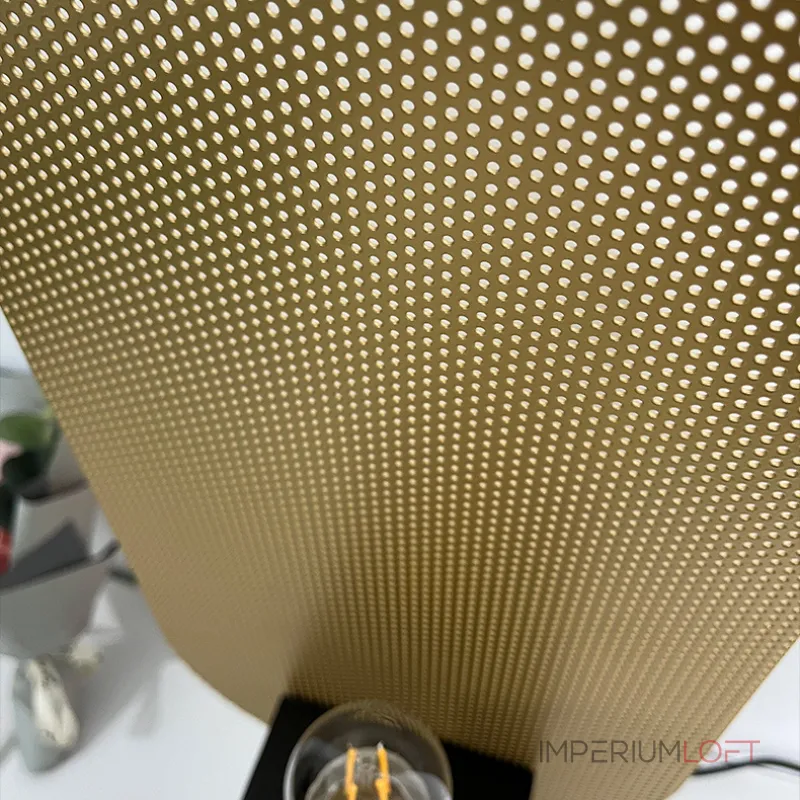 Серия настольных ламп в виде металлической перфорированной пластины и рассеивателя из натурального камня CONRAD B TAB A