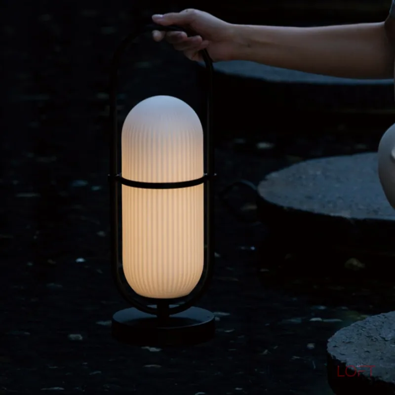 Настольная лампа TROTTE TAB Brass от ImperiumLoft Настольная лампа TROTTE TAB Brass от ImperiumLoft