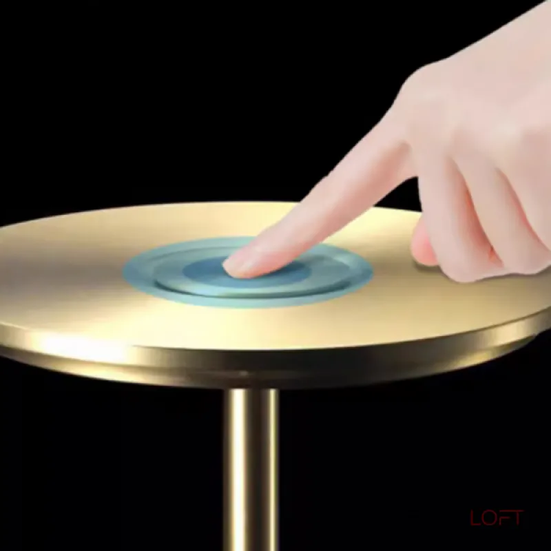 Настольная лампа ROBBI Brass от ImperiumLoft