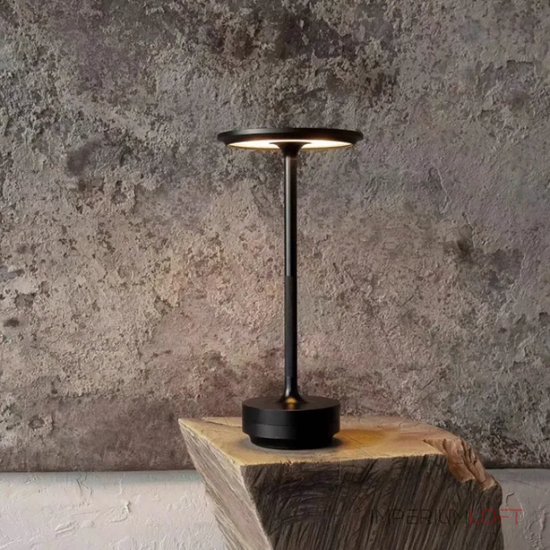 Настольная лампа ROBBI Brass от ImperiumLoft