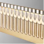 Реечный светильник с прямоугольным плафоном из двух стеклянных ребристых пластин и наклонным LED источником света CHIFFA SKEW L120 BRASS от ImperiumLoft