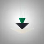 Серия светильников с комбинированным корпусом из трех разноцветных элементов разного диаметра на струнном подвесе TRAUSTI H220 Green