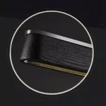 Подвесные светильники с корпусом в форме удлиненной трапеции из массива дерева BOTRAIF L140 Black от ImperiumLoft