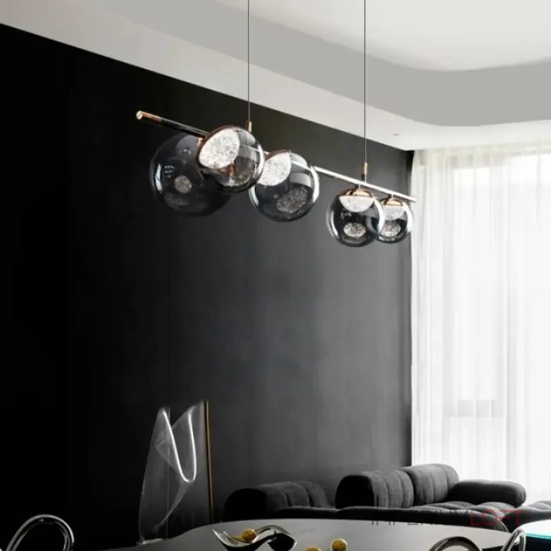 Рядный светильник с ассиметричным расположением плафонов шарообразной формы различного диаметра MAYER ORB LONG P5 от ImperiumLoft