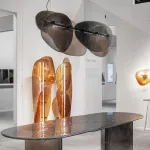 Серия светодиодных реечных светильников с двунаправленным светом и рассеивателями неправильной формы из дымчатого стекла ABEND L120 от ImperiumLoft