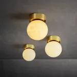 Минималистичные потолочные светильники с рассеивателем из испанского алебастра шарообразной формы BALLS MARBLE D15 от ImperiumLoft