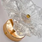 Серия настенных светильников с цветочным декором из стекла с эффектом «капель» на лепестках PAU DEW P3 ImperiumLoft