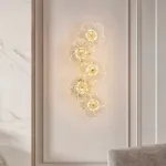 Серия настенных светильников с цветочным декором из стекла с эффектом «капель» на лепестках PAU DEW P5 ImperiumLoft